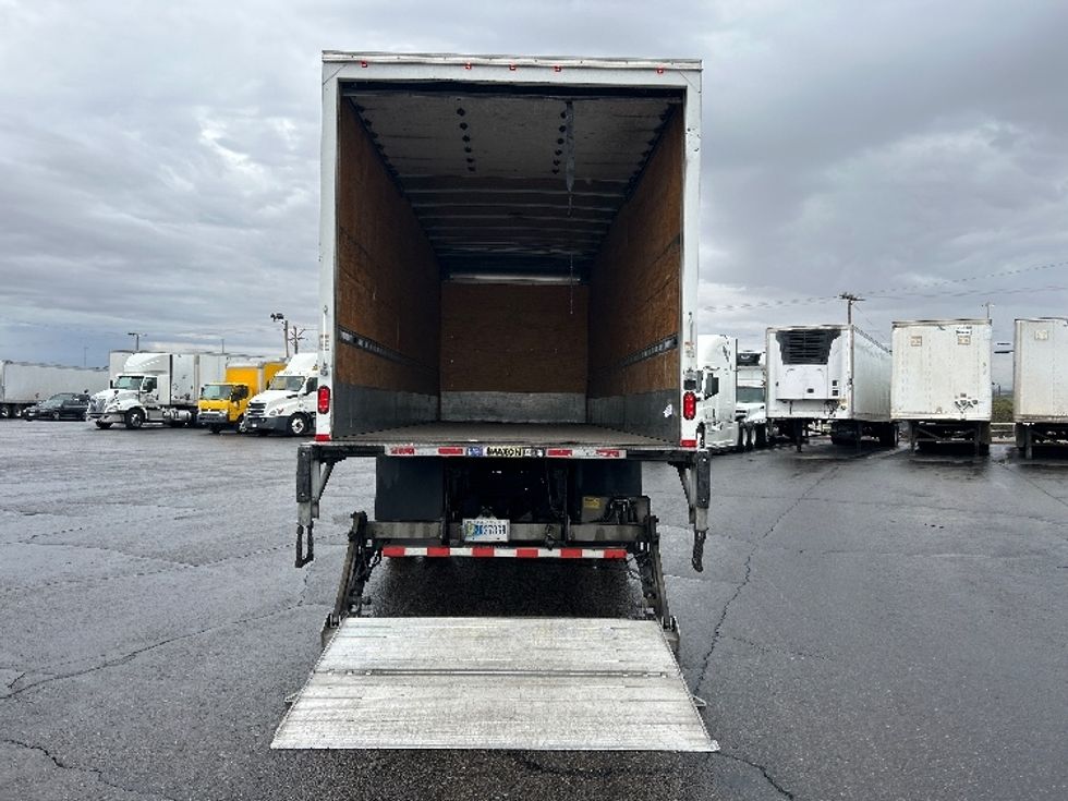 Medium Duty Box Truck-Light and Medium Duty Trucks-International-2018-4300-El Paso-TX-283,666\n\t\tmiles-$ 29,250 - Image 9