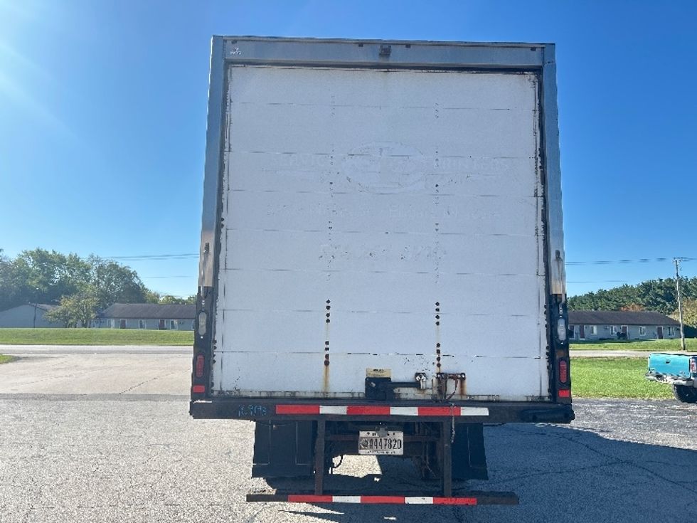 Medium Duty Box Truck-Light and Medium Duty Trucks-International-2018-4300-Elkhart-IN-237,402\n\t\tmiles-$ 33,000 - Image 7