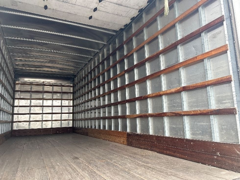 Medium Duty Box Truck-Light and Medium Duty Trucks-International-2018-4300-Fontana-CA-113,715\n\t\tmiles-$ 49,000 - Image 12