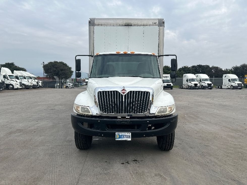 Medium Duty Box Truck-Light and Medium Duty Trucks-International-2018-4300-Fontana-CA-113,715\n\t\tmiles-$ 49,000 - Image 2