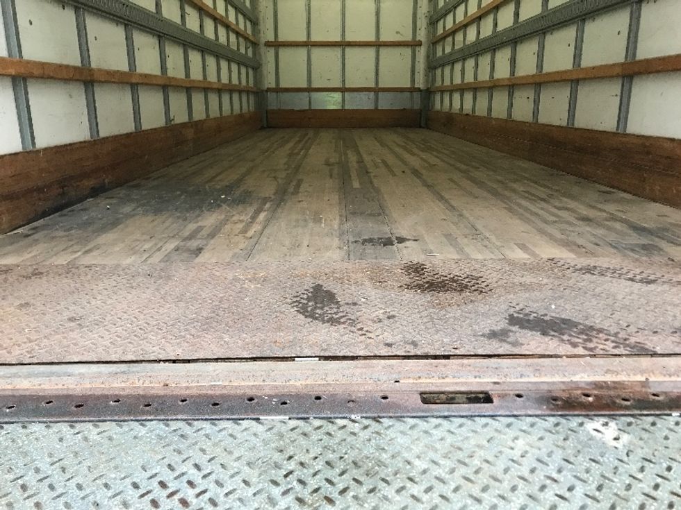 Medium Duty Box Truck-Light and Medium Duty Trucks-International-2018-4300-Garland-TX-196,891\n\t\tmiles-$ 38,750 - Image 10