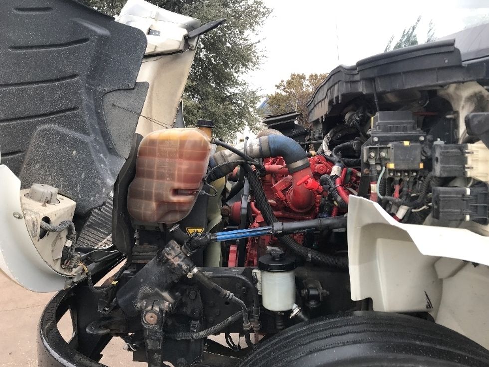 Medium Duty Box Truck-Light and Medium Duty Trucks-International-2018-4300-Garland-TX-196,891\n\t\tmiles-$ 38,750 - Image 24