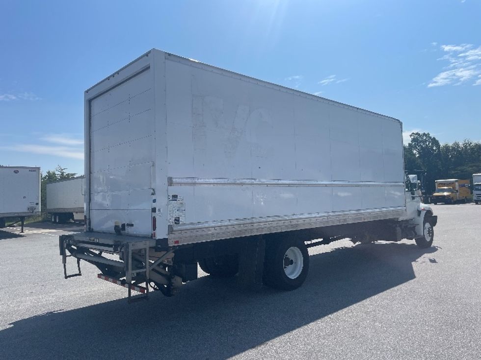 Medium Duty Box Truck-Light and Medium Duty Trucks-International-2018-4300-Greenville-SC-182,405\n\t\tmiles-$ 41,750 - Image 13