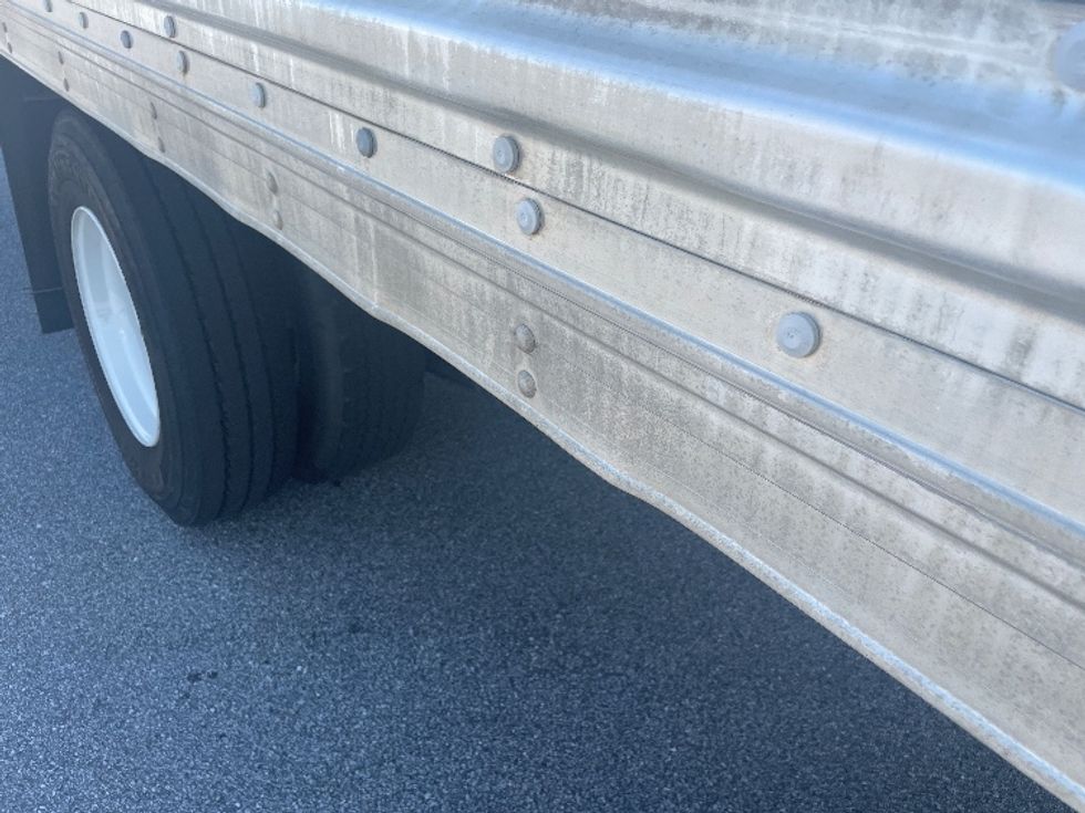 Medium Duty Box Truck-Light and Medium Duty Trucks-International-2018-4300-Greenville-SC-182,405\n\t\tmiles-$ 41,750 - Image 28