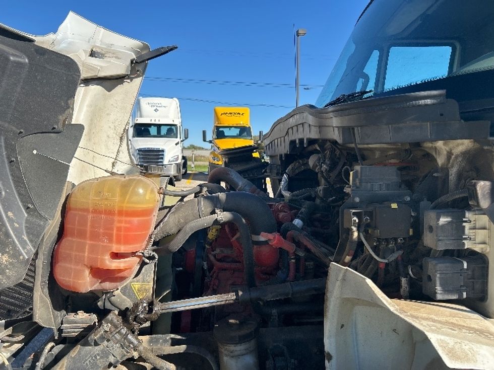 Medium Duty Box Truck-Light and Medium Duty Trucks-International-2018-4300-Holland-MI-51,049\n\t\tmiles-$ 41,500 - Image 23