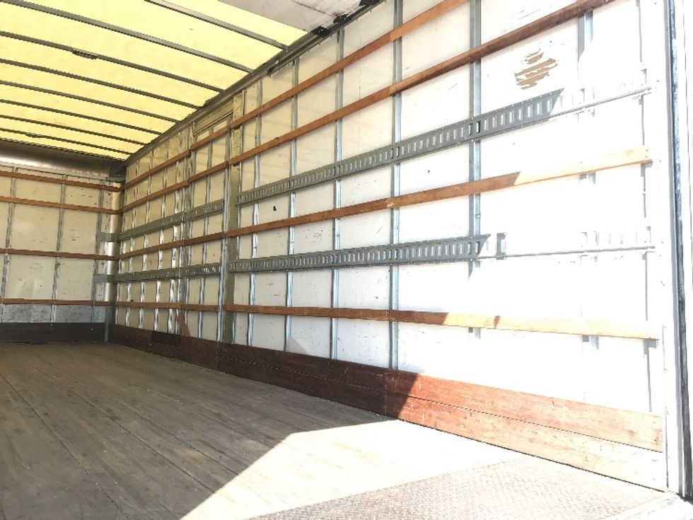 Medium Duty Box Truck-Light and Medium Duty Trucks-International-2018-4300-Houston-TX-152,949\n\t\tmiles-$ 45,000 - Image 12
