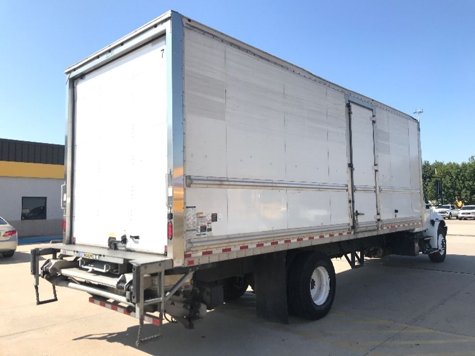 Medium Duty Box Truck-Light and Medium Duty Trucks-International-2018-4300-Houston-TX-152,949\n\t\tmiles-$ 45,000 - Image 13