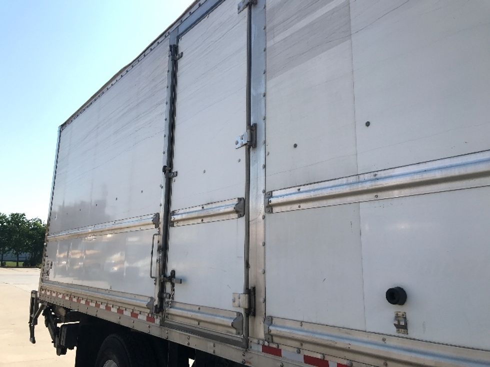 Medium Duty Box Truck-Light and Medium Duty Trucks-International-2018-4300-Houston-TX-152,949\n\t\tmiles-$ 45,000 - Image 25
