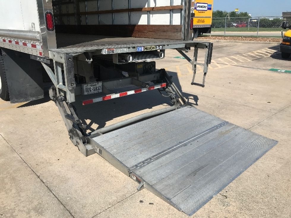 Medium Duty Box Truck-Light and Medium Duty Trucks-International-2018-4300-Houston-TX-152,949\n\t\tmiles-$ 45,000 - Image 26