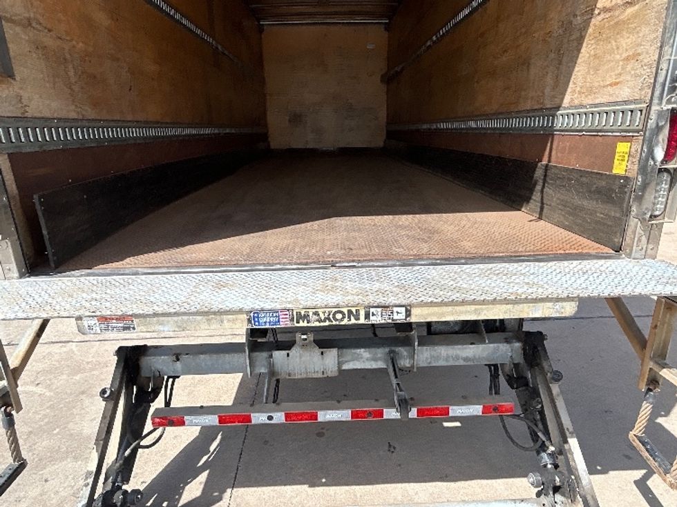 Medium Duty Box Truck-Light and Medium Duty Trucks-International-2018-4300-Houston-TX-228,364\n\t\tmiles-$ 31,500 - Image 10