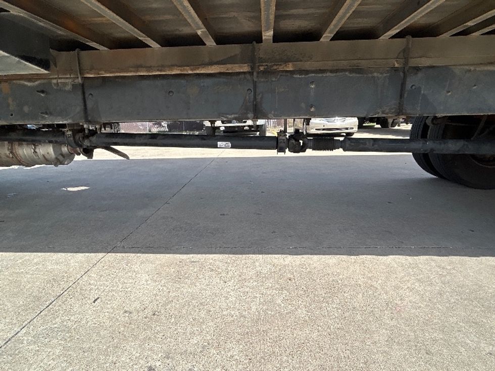 Medium Duty Box Truck-Light and Medium Duty Trucks-International-2018-4300-Houston-TX-228,364\n\t\tmiles-$ 31,500 - Image 5