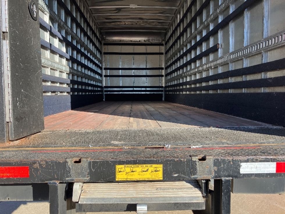 Medium Duty Box Truck-Light and Medium Duty Trucks-International-2018-4300-Hueytown-AL-267,283\n\t\tmiles-$ 30,750 - Image 10