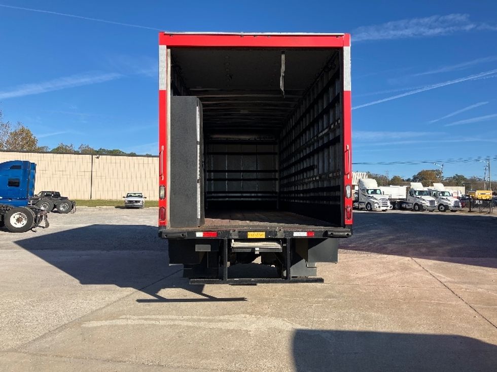 Medium Duty Box Truck-Light and Medium Duty Trucks-International-2018-4300-Hueytown-AL-267,283\n\t\tmiles-$ 30,750 - Image 9