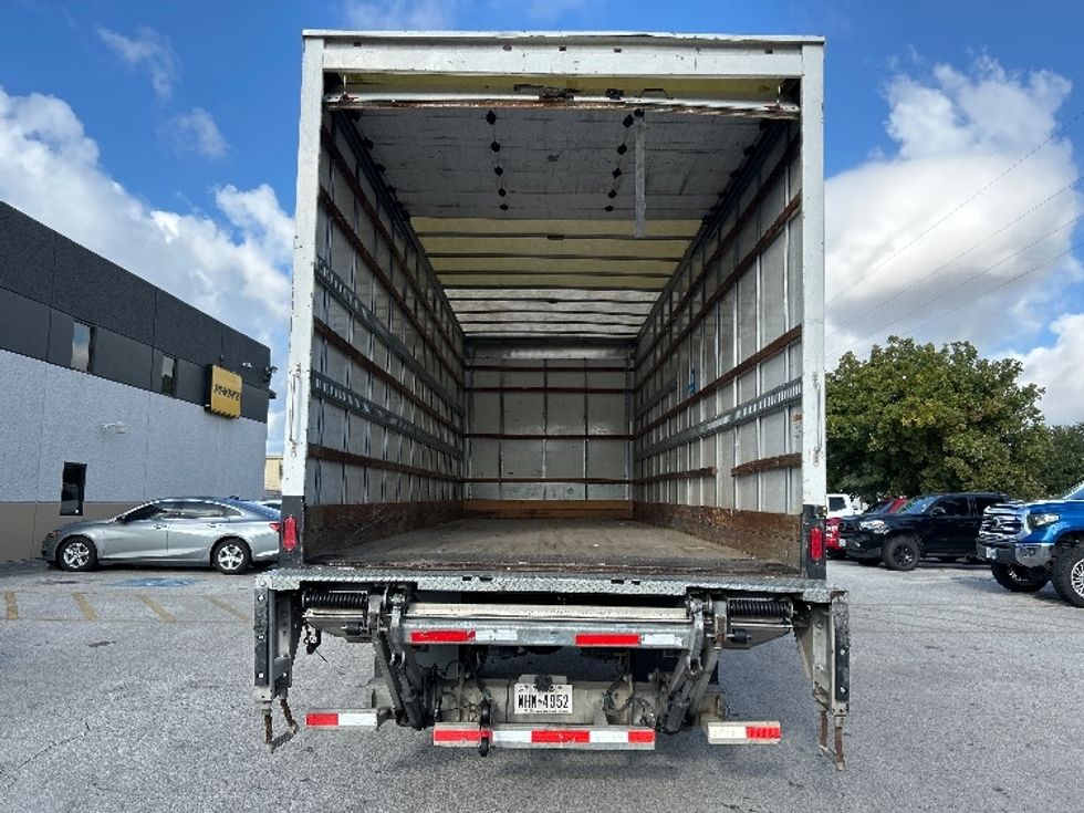 Medium Duty Box Truck-Light and Medium Duty Trucks-International-2018-4300-Katy-TX-202,261\n\t\tmiles-$ 38,000 - Image 8