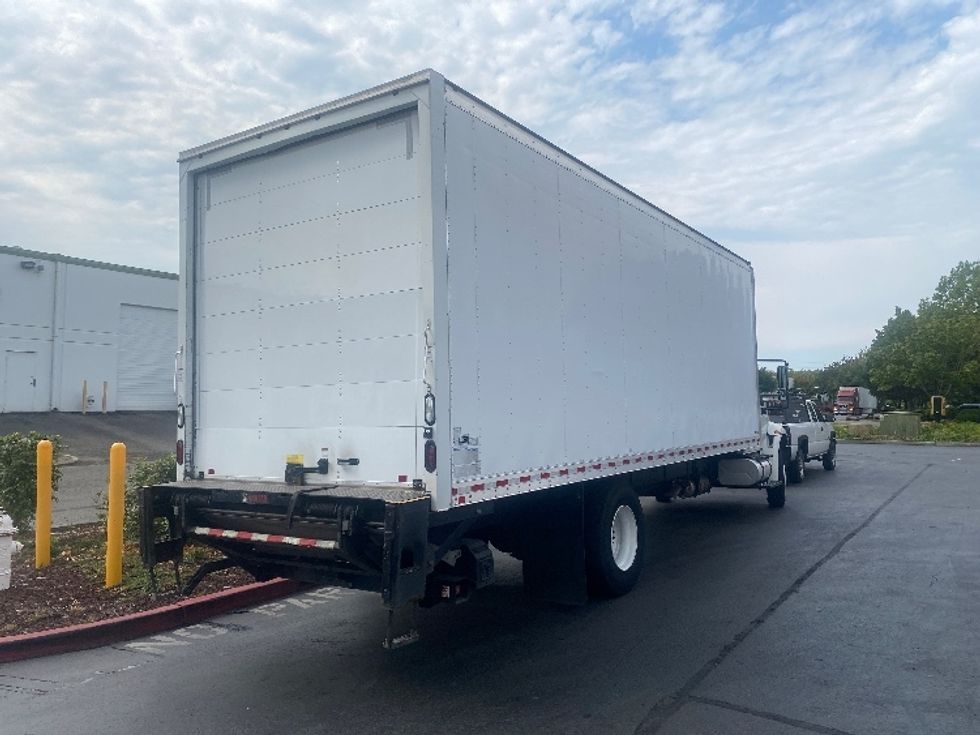 Medium Duty Box Truck-Light and Medium Duty Trucks-International-2018-4300-Kent-WA-47,296\n\t\tmiles-$ 54,000 - Image 13