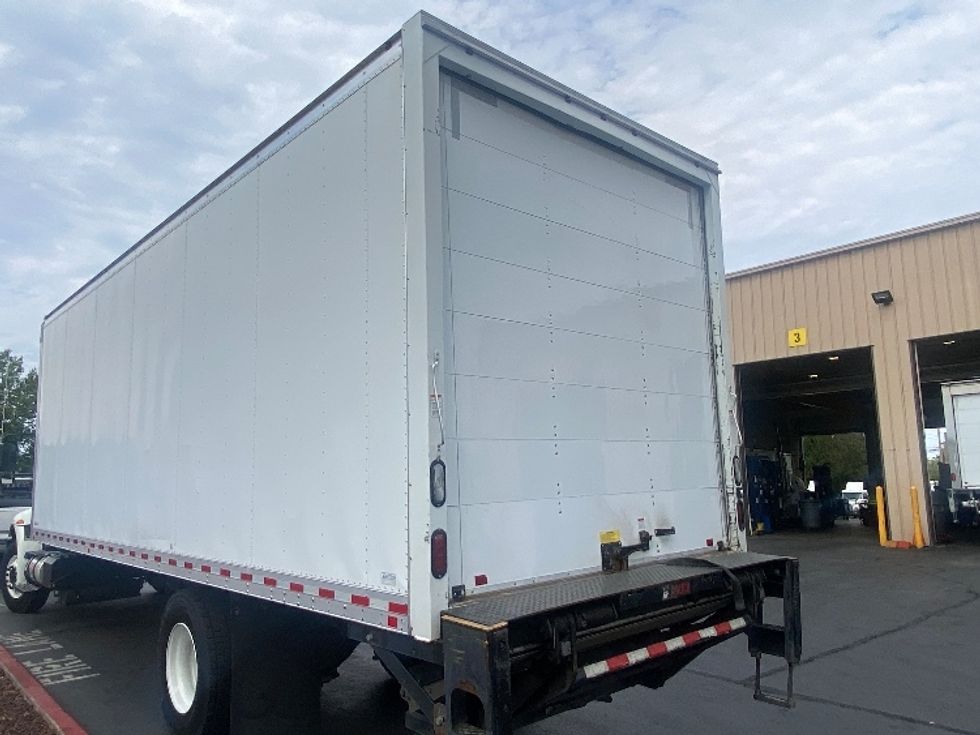 Medium Duty Box Truck-Light and Medium Duty Trucks-International-2018-4300-Kent-WA-47,296\n\t\tmiles-$ 54,000 - Image 6