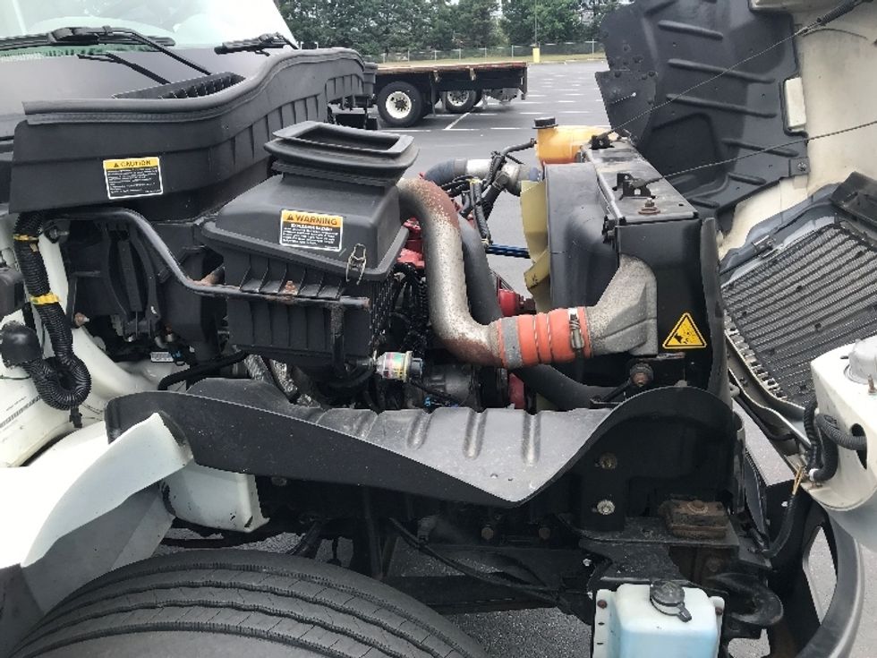 Medium Duty Box Truck-Light and Medium Duty Trucks-International-2018-4300-Lancaster-PA-122,838\n\t\tmiles-$ 50,500 - Image 23