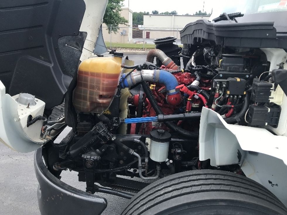 Medium Duty Box Truck-Light and Medium Duty Trucks-International-2018-4300-Lancaster-PA-122,838\n\t\tmiles-$ 50,500 - Image 24