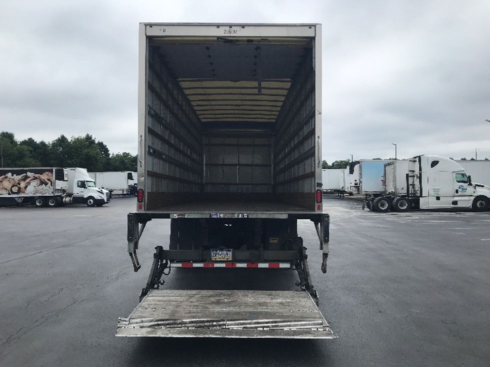Medium Duty Box Truck-Light and Medium Duty Trucks-International-2018-4300-Lancaster-PA-122,838\n\t\tmiles-$ 50,500 - Image 9