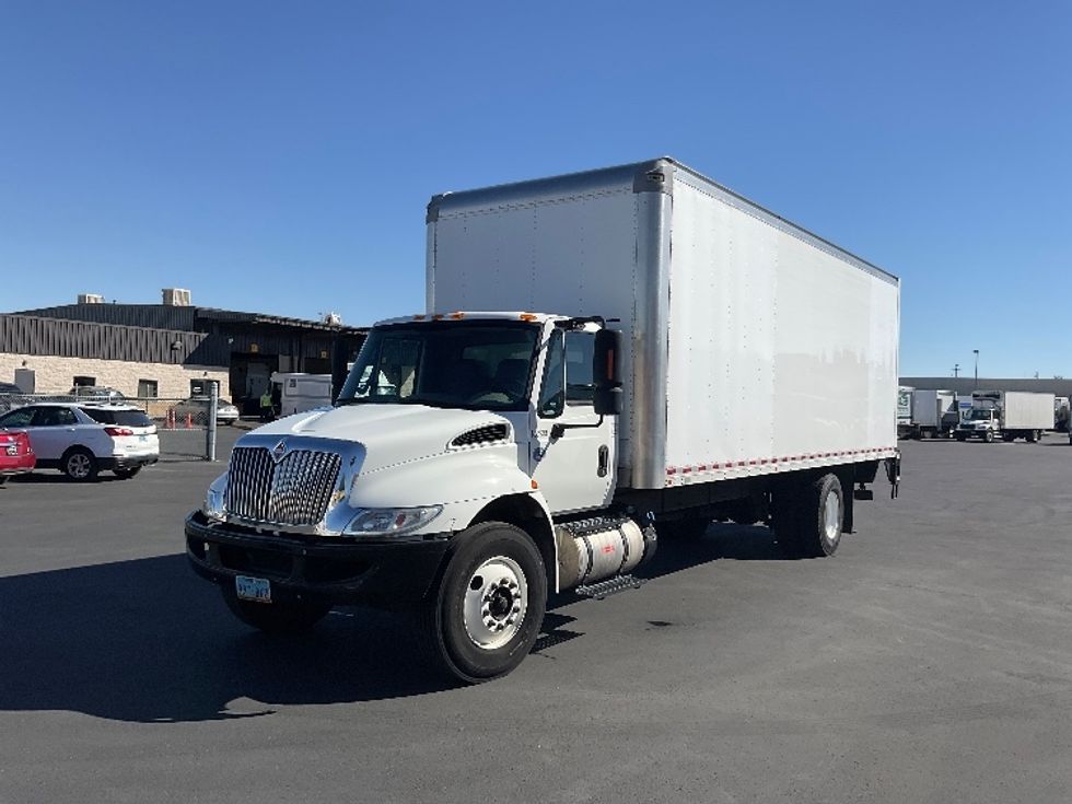 Medium Duty Box Truck-Light and Medium Duty Trucks-International-2018-4300-Las Vegas-NV-104,728\n\t\tmiles-$ 53,250 - Image 1