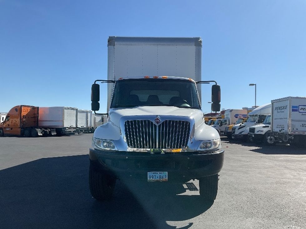 Medium Duty Box Truck-Light and Medium Duty Trucks-International-2018-4300-Las Vegas-NV-104,728\n\t\tmiles-$ 53,250 - Image 2