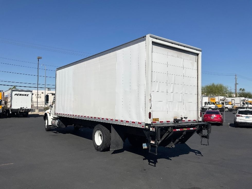 Medium Duty Box Truck-Light and Medium Duty Trucks-International-2018-4300-Las Vegas-NV-104,728\n\t\tmiles-$ 53,250 - Image 6
