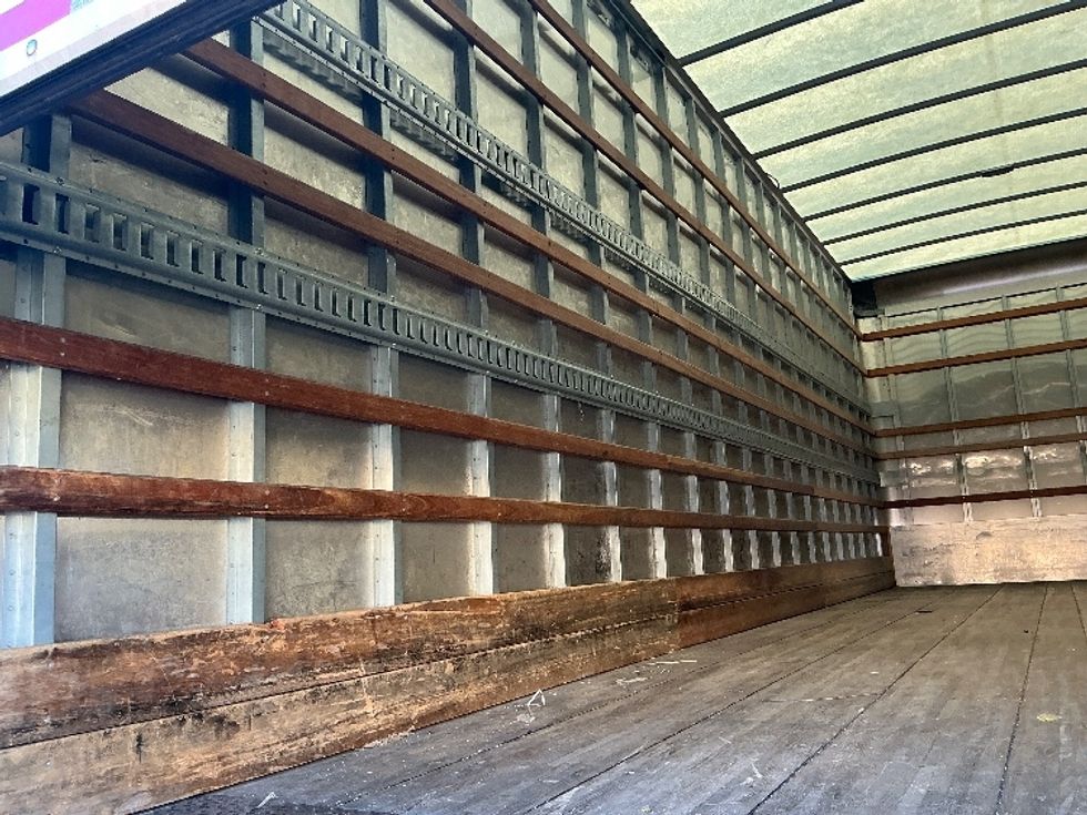 Medium Duty Box Truck-Light and Medium Duty Trucks-International-2018-4300-Las Vegas-NV-115,879\n\t\tmiles-$ 52,250 - Image 11