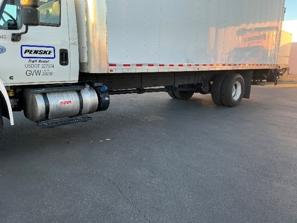 Medium Duty Box Truck-Light and Medium Duty Trucks-International-2018-4300-Las Vegas-NV-115,879\n\t\tmiles-$ 52,250 - Image 5