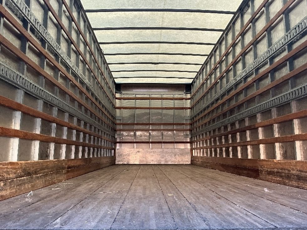 Medium Duty Box Truck-Light and Medium Duty Trucks-International-2018-4300-Las Vegas-NV-115,879\n\t\tmiles-$ 52,250 - Image 8