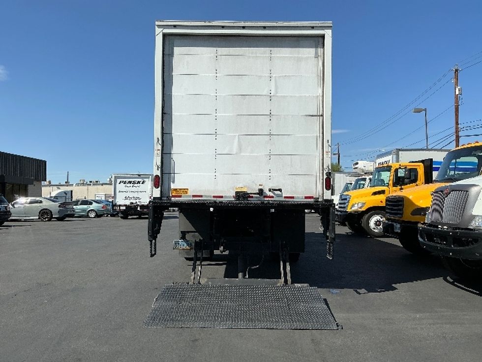 Medium Duty Box Truck-Light and Medium Duty Trucks-International-2018-4300-Las Vegas-NV-117,029\n\t\tmiles-$ 51,250 - Image 10