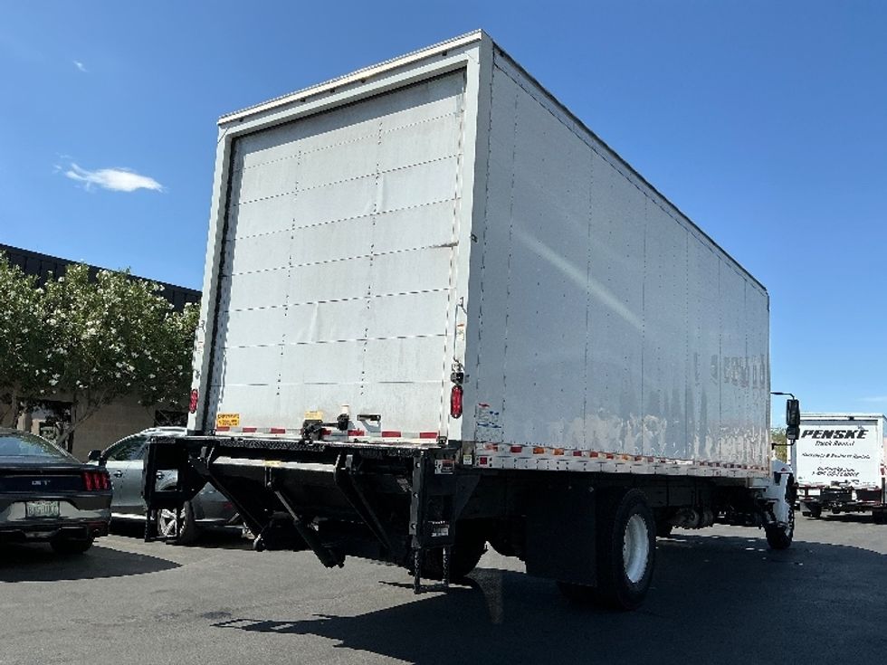 Medium Duty Box Truck-Light and Medium Duty Trucks-International-2018-4300-Las Vegas-NV-117,029\n\t\tmiles-$ 51,250 - Image 13