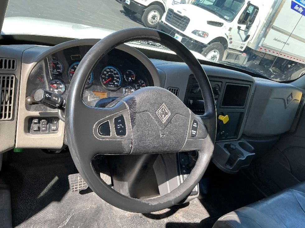 Medium Duty Box Truck-Light and Medium Duty Trucks-International-2018-4300-Las Vegas-NV-117,029\n\t\tmiles-$ 51,250 - Image 17