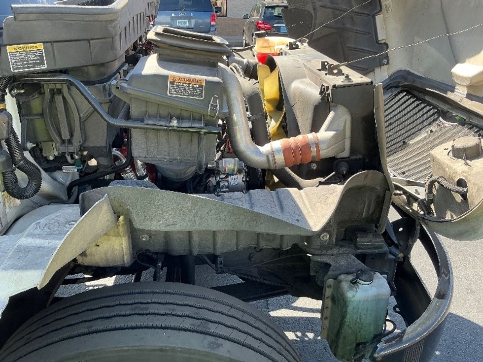 Medium Duty Box Truck-Light and Medium Duty Trucks-International-2018-4300-Las Vegas-NV-117,029\n\t\tmiles-$ 51,250 - Image 23