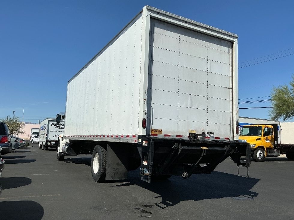 Medium Duty Box Truck-Light and Medium Duty Trucks-International-2018-4300-Las Vegas-NV-117,029\n\t\tmiles-$ 51,250 - Image 7