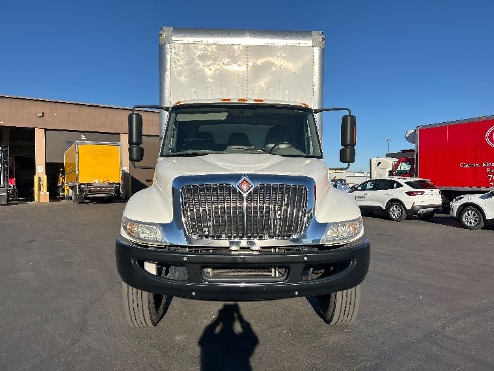 Medium Duty Box Truck-Light and Medium Duty Trucks-International-2018-4300-Las Vegas-NV-93,724\n\t\tmiles-$ 53,250 - Image 2