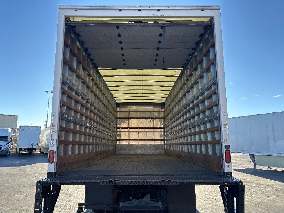 Medium Duty Box Truck-Light and Medium Duty Trucks-International-2018-4300-Las Vegas-NV-93,724\n\t\tmiles-$ 53,250 - Image 8