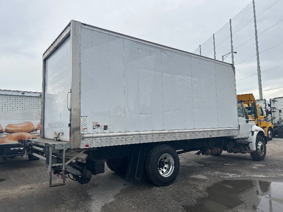 Medium Duty Box Truck-Light and Medium Duty Trucks-International-2018-4300-Medley-FL-146,546\n\t\tmiles-$ 37,250 - Image 13