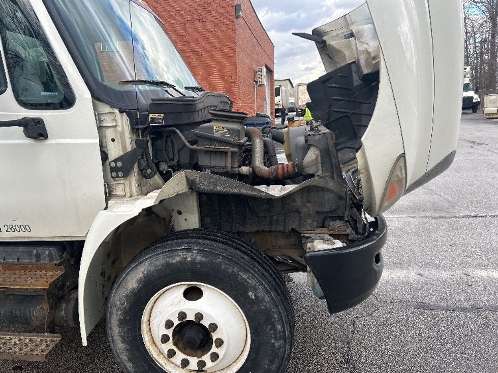 Medium Duty Box Truck-Light and Medium Duty Trucks-International-2018-4300-Middlefield-OH-201,156\n\t\tmiles-$ 38,250 - Image 22