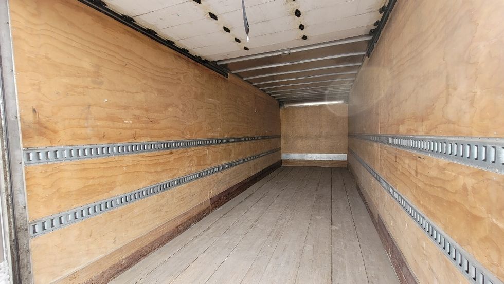 Medium Duty Box Truck-Light and Medium Duty Trucks-International-2018-4300-Mississauga-ON-206,500\n\t\tkm-$ 64,250 - Image 11