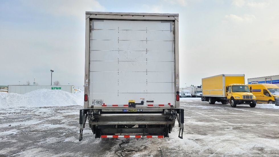Medium Duty Box Truck-Light and Medium Duty Trucks-International-2018-4300-Mississauga-ON-206,500\n\t\tkm-$ 64,250 - Image 7