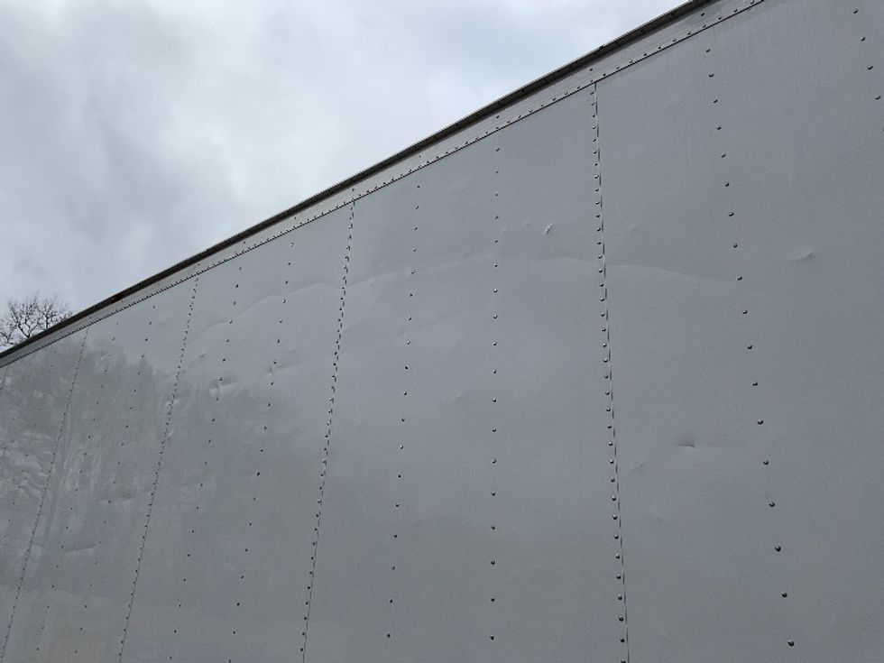 Medium Duty Box Truck-Light and Medium Duty Trucks-International-2018-4300-Muskegon-MI-137,313\n\t\tmiles-$ 41,750 - Image 26