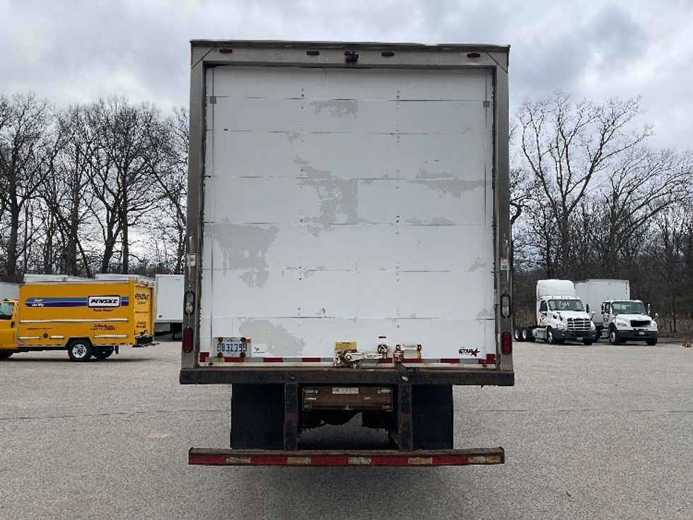 Medium Duty Box Truck-Light and Medium Duty Trucks-International-2018-4300-Muskegon-MI-137,313\n\t\tmiles-$ 41,750 - Image 7