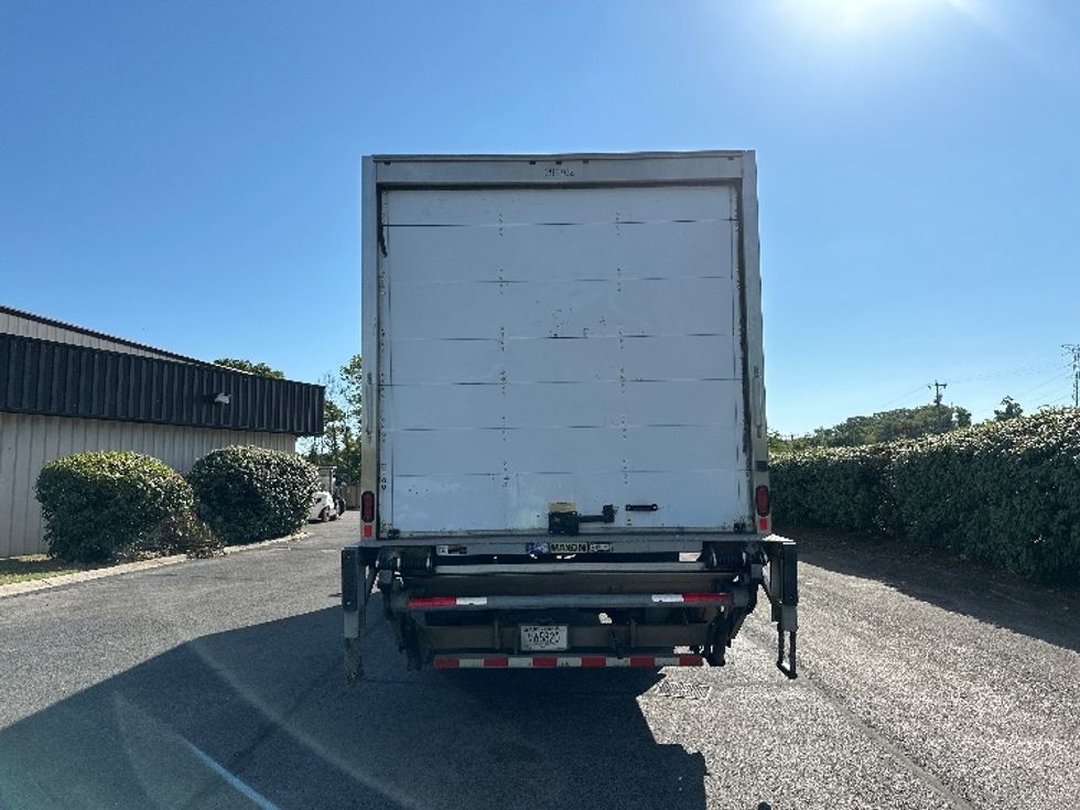 Medium Duty Box Truck-Light and Medium Duty Trucks-International-2018-4300-Nashville (Mount Juliet)-TN-163,709\n\t\tmiles-$ 47,000 - Image 7