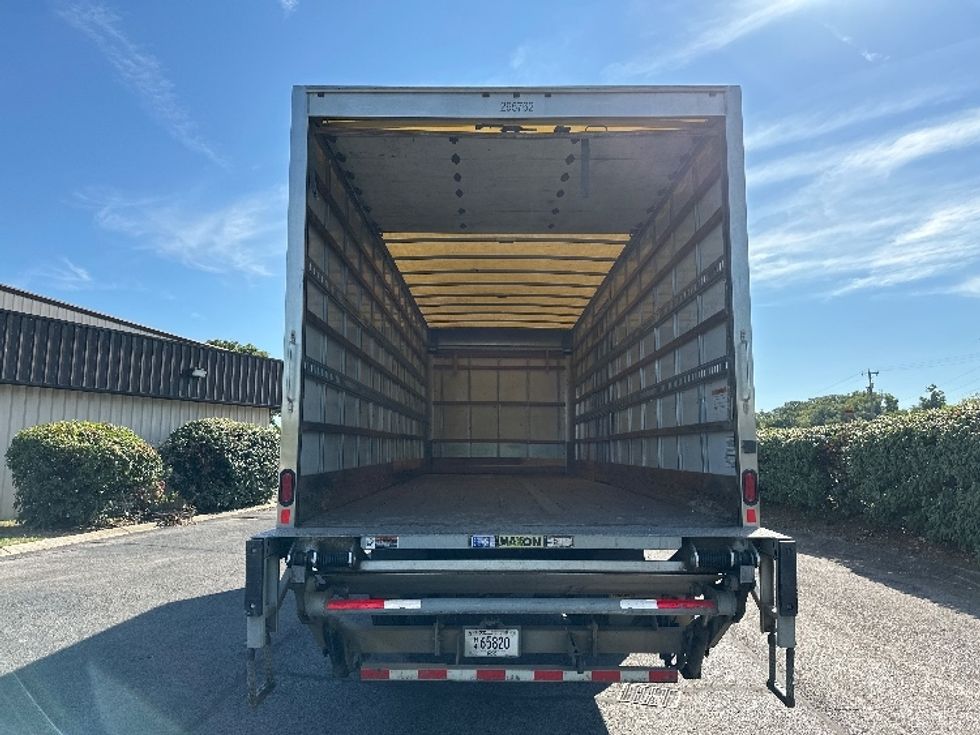 Medium Duty Box Truck-Light and Medium Duty Trucks-International-2018-4300-Nashville (Mount Juliet)-TN-163,709\n\t\tmiles-$ 47,000 - Image 8