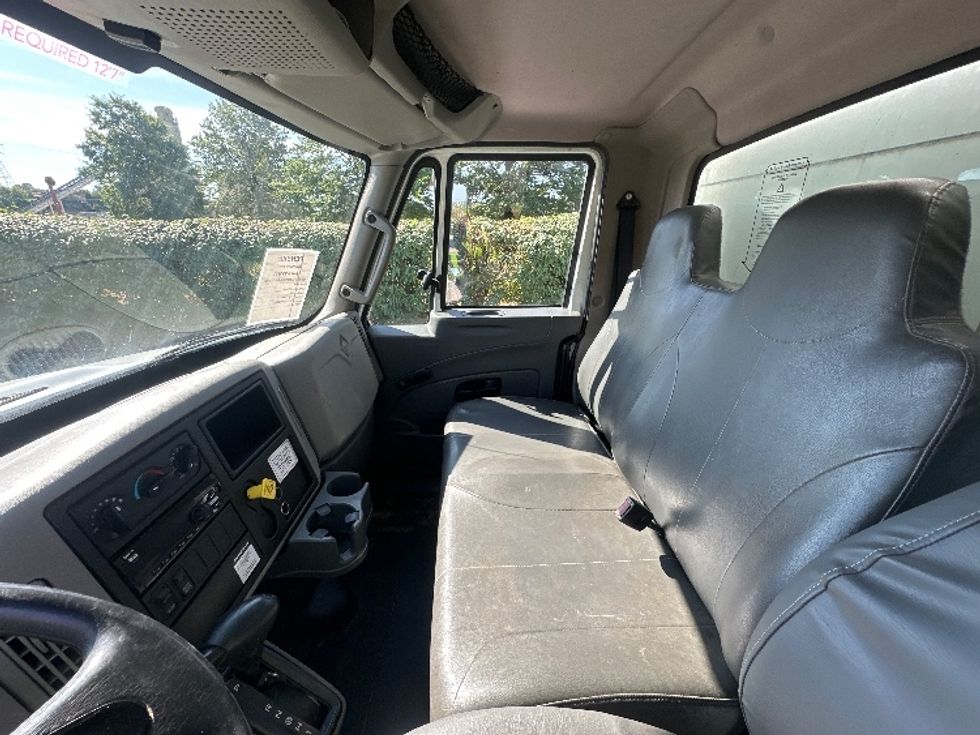 Medium Duty Box Truck-Light and Medium Duty Trucks-International-2018-4300-Nashville (Mount Juliet)-TN-163,709\n\t\tmiles-$ 47,000 - Image 20