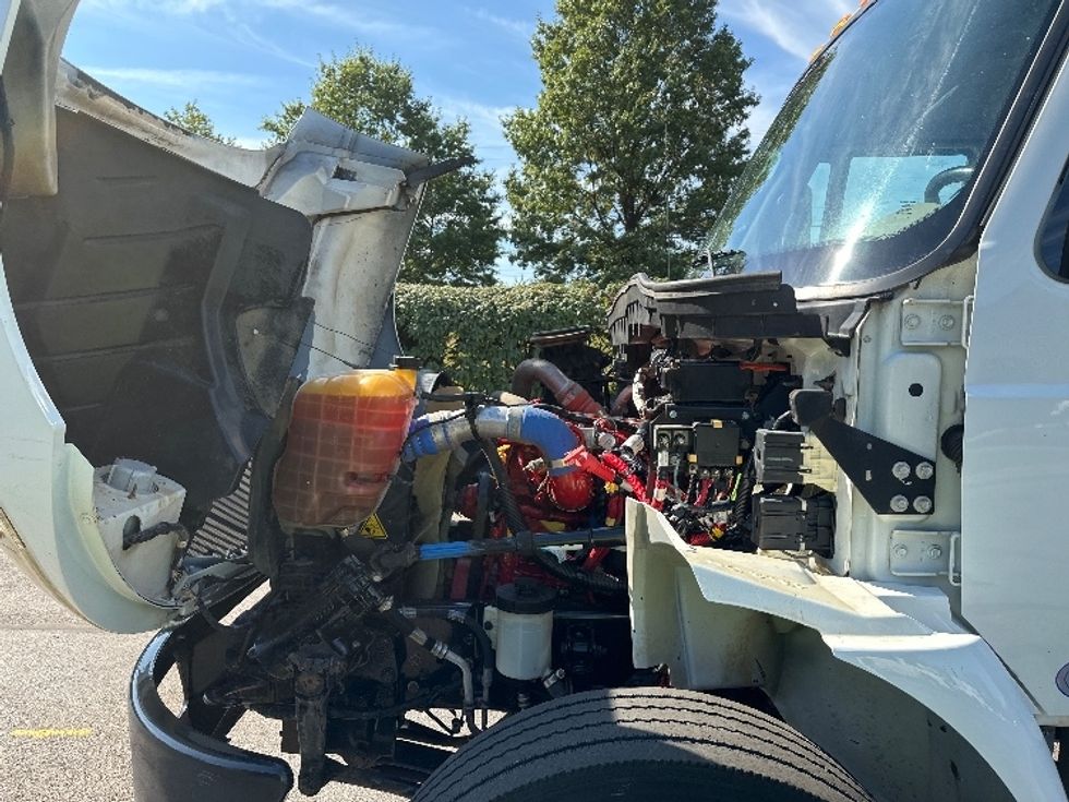 Medium Duty Box Truck-Light and Medium Duty Trucks-International-2018-4300-Nashville (Mount Juliet)-TN-163,709\n\t\tmiles-$ 47,000 - Image 23