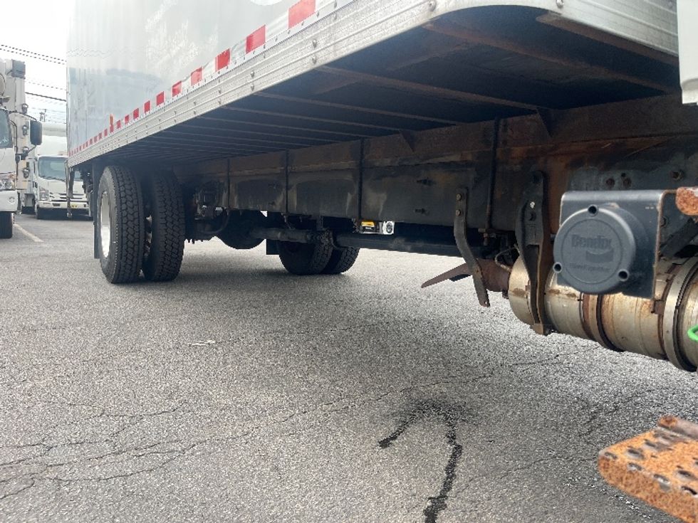 Medium Duty Box Truck-Light and Medium Duty Trucks-International-2018-4300-North Bergen-NJ-210,320\n\t\tmiles-$ 33,250 - Image 14