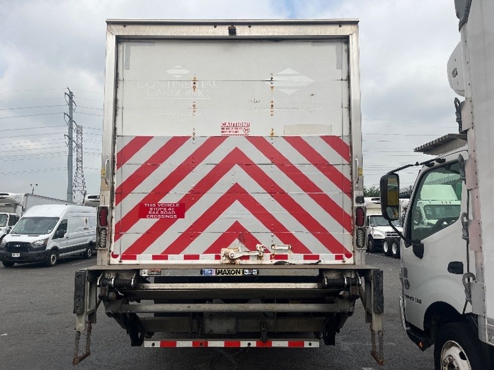 Medium Duty Box Truck-Light and Medium Duty Trucks-International-2018-4300-North Bergen-NJ-210,320\n\t\tmiles-$ 33,250 - Image 7