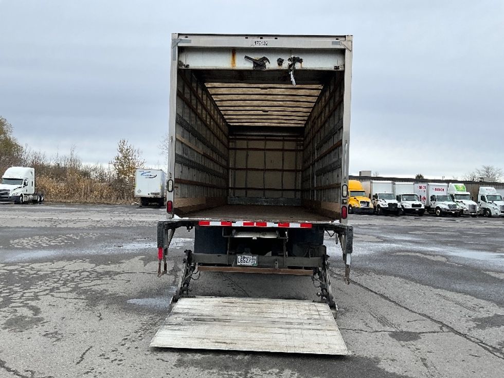 Medium Duty Box Truck-Light and Medium Duty Trucks-International-2018-4300-Ottawa-ON-371,470\n\t\tkm-$ 36,500 - Image 9