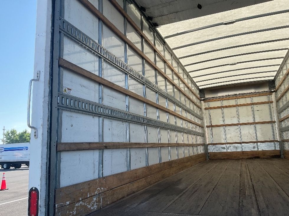 Medium Duty Box Truck-Light and Medium Duty Trucks-International-2018-4300-Pennsauken-NJ-206,208\n\t\tmiles-$ 34,750 - Image 11